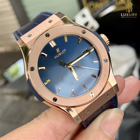 hublot vàng